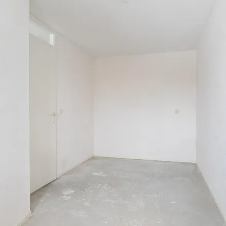 Rent this 3 bed apartment on Boegspriet 26 in 8605 DK Sneek, Netherlands