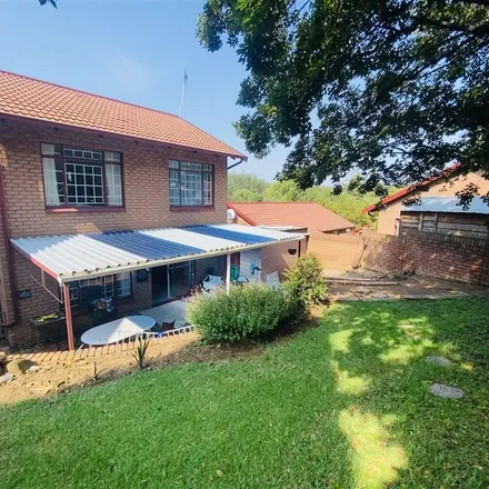 Image 4 - unnamed road, Garsfontein, Gauteng, 0043, South Africa - Townhouse for rent