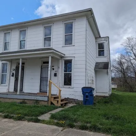 Rent this 2 bed house on 188 East Euclid Avenue in Springfield, OH 45505