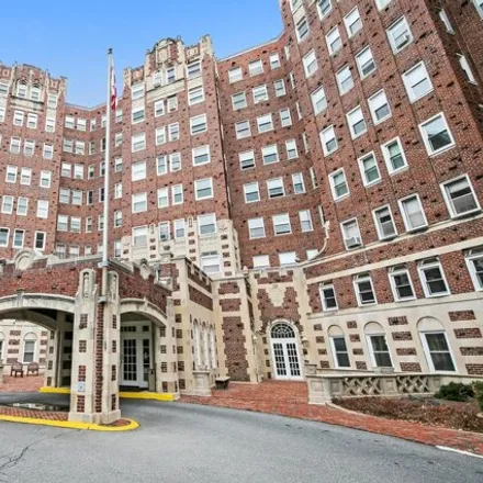 Buy this studio condo on 3601 Connecticut Ave NW Unit 700B in Washington, District of Columbia