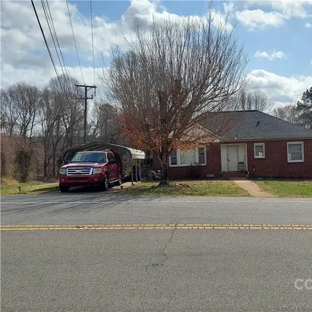 Image 1 - 1316 North Lafayette Street, Crestmont Heights, Shelby, NC 28150, USA - House for sale