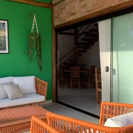 Buy this 3 bed house on Rodovia Oswaldo Cruz 5061 in Horto Florestal, Ubatuba - SP