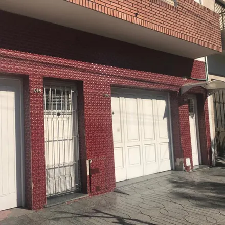 Buy this studio house on Jujuy 2018 in 1824 Lanús Oeste, Argentina