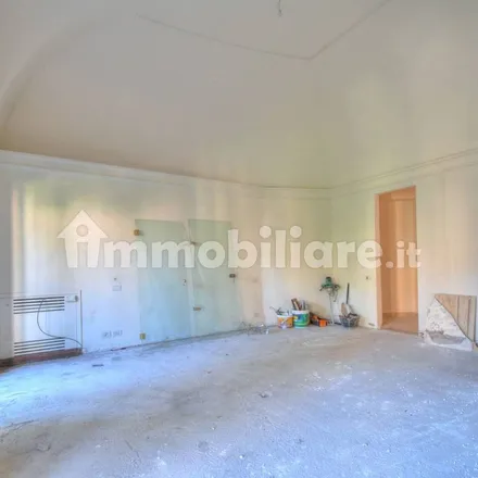 Image 3 - Via Garibaldi, 00120 Rome RM, Italy - Apartment for rent