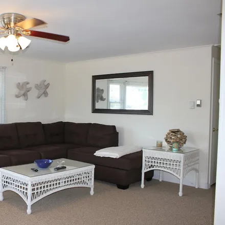 Rent this 3 bed house on Surf City in Marin Boulevard, Jersey City