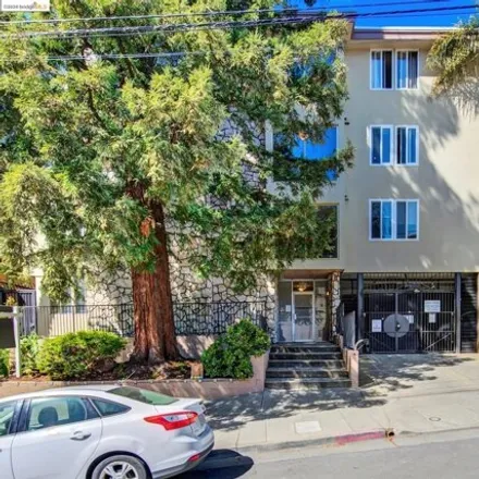 Buy this 1 bed condo on 85 Vernon Street in Oakland, CA 94610
