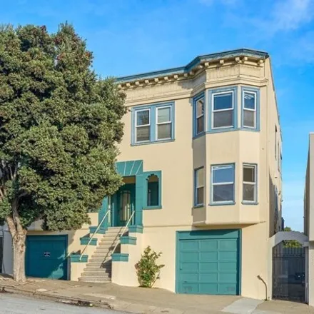 Buy this 14 bed house on 601;603;605;607;609;613 Pennsylvania Avenue in San Francisco, CA 94158