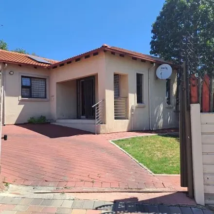 Rent this 3 bed apartment on Panorama Street in The Reeds, Gauteng
