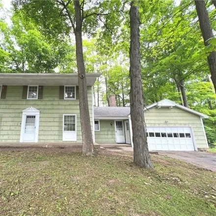 Buy this 4 bed house on 756 Mont Vista Lane in Webster, NY 14580