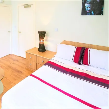 Rent this 1 bed house on 3 Brookfield Road in Leeds, LS6 4EJ