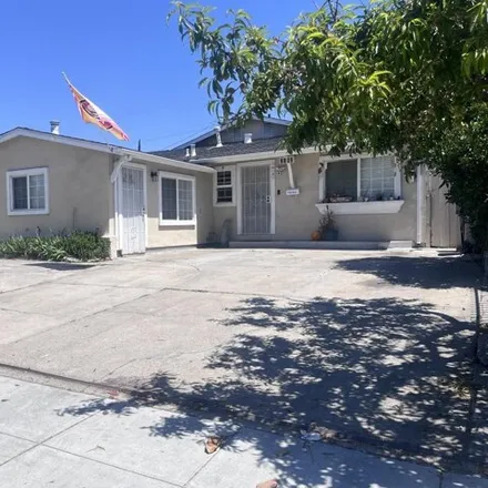 Buy this 5 bed house on 2182 South King Road in San Jose, CA 95122
