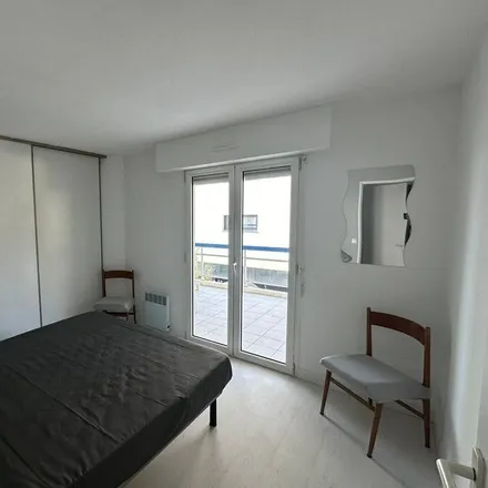 Rent this 1 bed apartment on 83530 Saint-Raphaël
