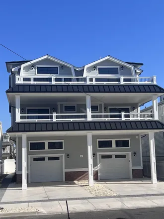Buy this 6 bed townhouse on 23 79th Street in Sea Isle City, Cape May County