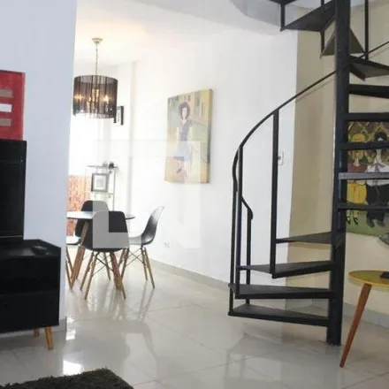 Rent this 2 bed apartment on Avenida Embaixador Pedro de Toledo in Boa Vista, São Vicente - SP