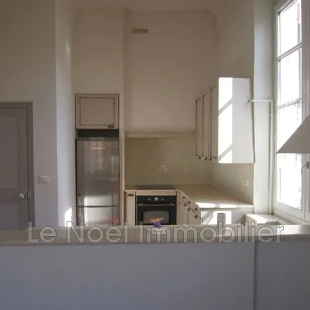 Image 5 - 27 Cours Gambetta, 13100 Aix-en-Provence, France - Apartment for rent