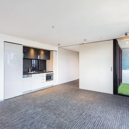 Rent this 3 bed apartment on Jasper Apartments in Bourke Street Cycleway, Surry Hills NSW 2010