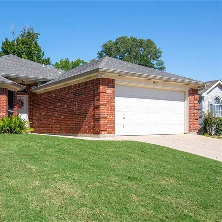 Buy this 3 bed house on Fort Worth Highway in Weatherford, TX 76086