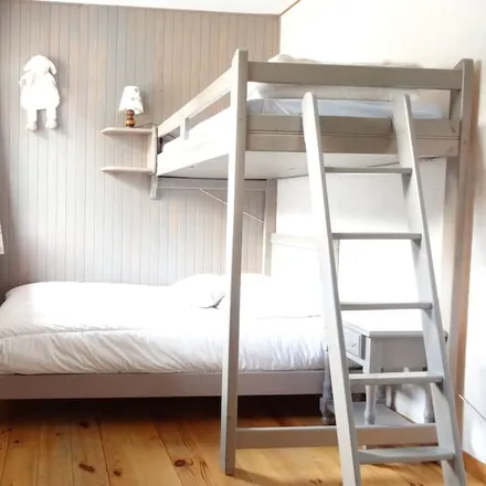 Rent this 2 bed apartment on Route de Saint Véran in 05350 Molines-en-Queyras, France