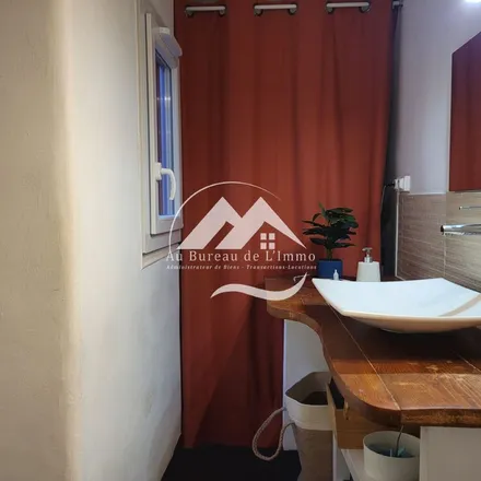 Rent this 1 bed apartment on 37 Rue Aldebert in 13006 Marseille, France