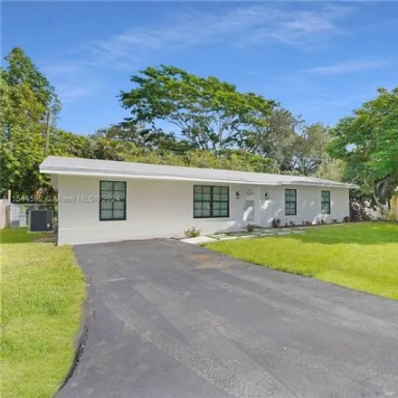 Image 3 - 1675 Southwest 32nd Court, Fort Lauderdale, FL 33315, USA - House for sale
