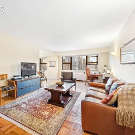 Buy this studio apartment on 345 East 69th Street in New York, NY 10021