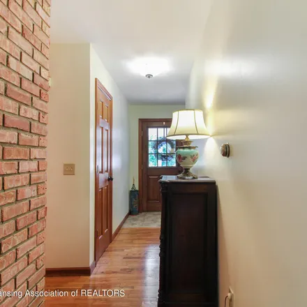 Image 3 - 1121 North Waverly Road, Waverly, MI 48917, USA - House for sale