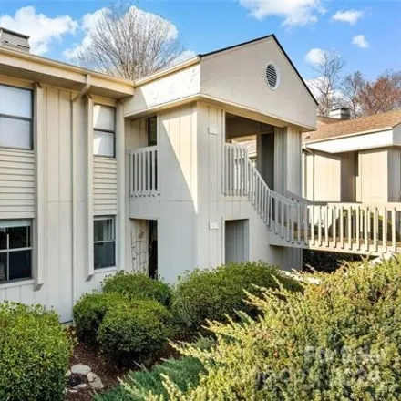 Buy this 2 bed condo on 1780 Abbey Circle in Asheville, NC 28805