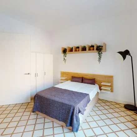 Image 2 - Carrer de Muntaner, 244, 08006 Barcelona, Spain - Apartment for rent