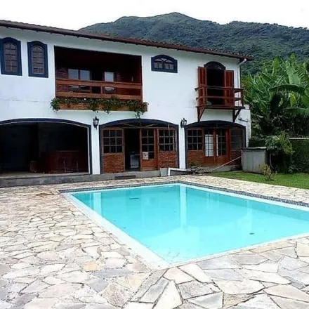 Buy this 4 bed house on Rua Samuel Vieira in Teresópolis - RJ, 25961-110