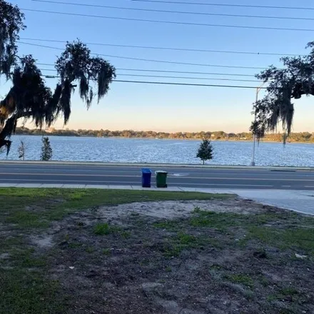 Image 5 - 1236 Lake Elbert Drive Southeast, Winter Haven, FL 33880, USA - House for sale