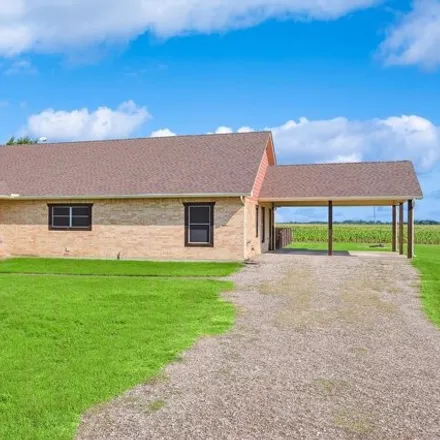 Buy this 3 bed house on 1616 Nash Howard Rd in Waxahachie, Texas
