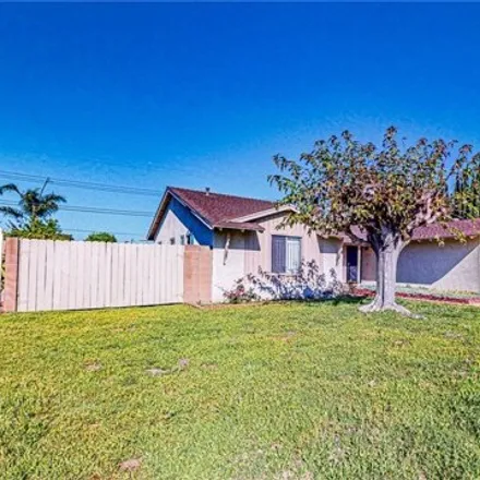 Image 4 - 13411 Chestnut Street, Westminster, CA 92683, USA - House for sale