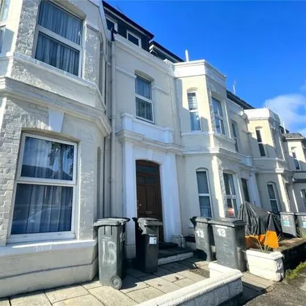 Rent this 8 bed townhouse on 8 Suffolk Road in Bournemouth, BH2 5SU