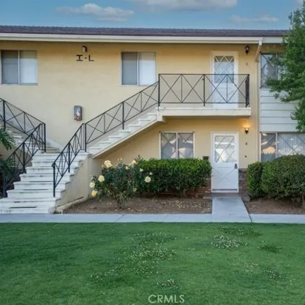 Rent this 2 bed apartment on 534 Roosevelt Road in Redlands, CA 92374