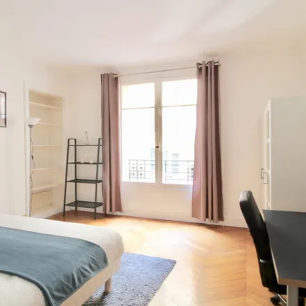 Image 1 - 16 Rue de Varize, 75016 Paris, France - Room for rent