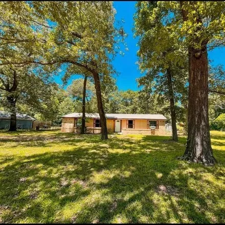 Buy this 4 bed house on 2376 County Road 2202 in Palestine, TX 75803