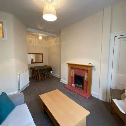 Image 4 - 7 Comiston Terrace, City of Edinburgh, EH10 6AH, United Kingdom - Apartment for rent