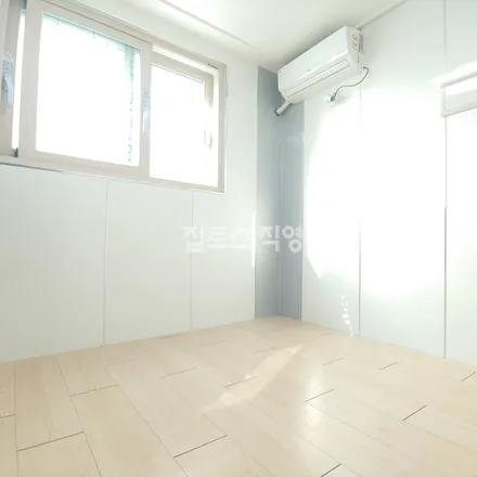 Rent this studio apartment on 서울특별시 은평구 불광동 339-78