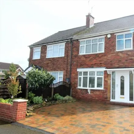 Buy this 3 bed duplex on Selhurst Crescent in Doncaster, DN4 6EF