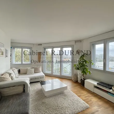 Rent this 3 bed apartment on Asnières-sur-Seine in Hauts-de-Seine, France