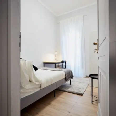 Image 2 - Via Ormea, 85, 10126 Turin Torino, Italy - Room for rent