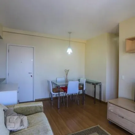 Buy this 2 bed apartment on Rua Doutor Eduardo Amaro 99 in Paraíso, São Paulo - SP