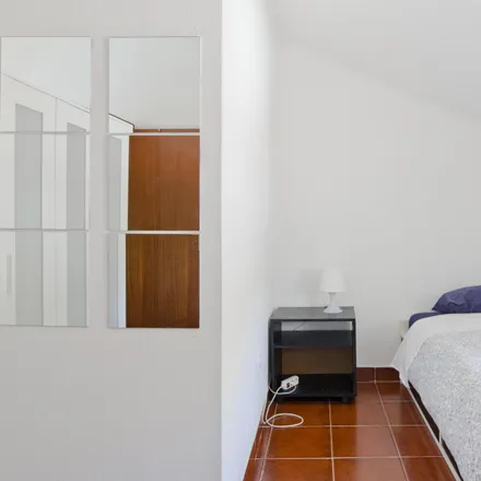 Image 2 - Pátio da Celeste, 1070-221 Lisbon, Portugal - Apartment for rent