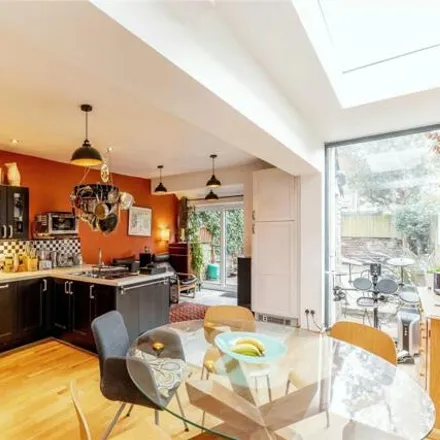 Image 3 - 68 Leighton Road, Bristol, BS3 1NU, United Kingdom - House for sale