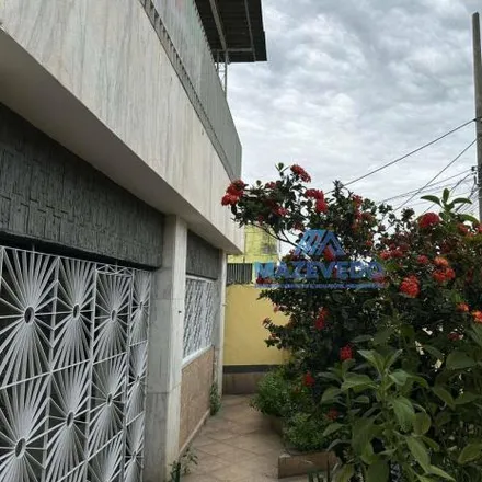 Buy this 3 bed house on Rua Walter Lemos de Azevedo in Jardim Tropical, Nova Iguaçu - RJ