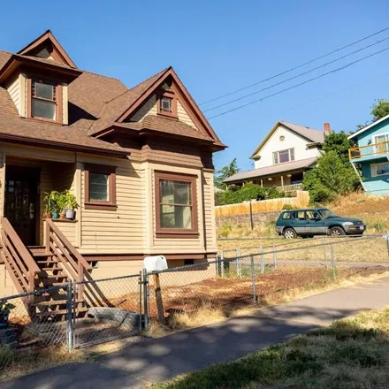 Buy this 3 bed house on Maverick Apartments in 220 North 4th Street, Klamath Falls