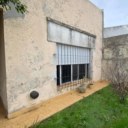 Buy this 2 bed house on Calle 515 Bis in Partido de La Plata, 1901 Ringuelet