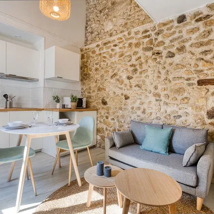 Rent this 2 bed apartment on 2 Rue de la Courtille in 77000 Melun, France