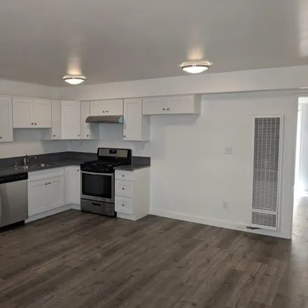 Rent this 1 bed house on 14347 Haynes Street in Los Angeles, CA 91401