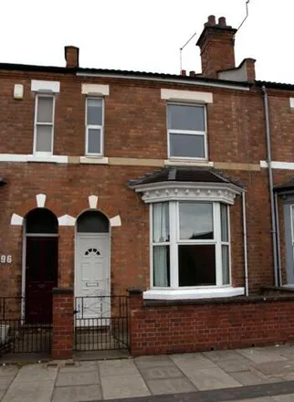 Rent this 4 bed townhouse on Tachbrook Street in Royal Leamington Spa, CV31 2BH